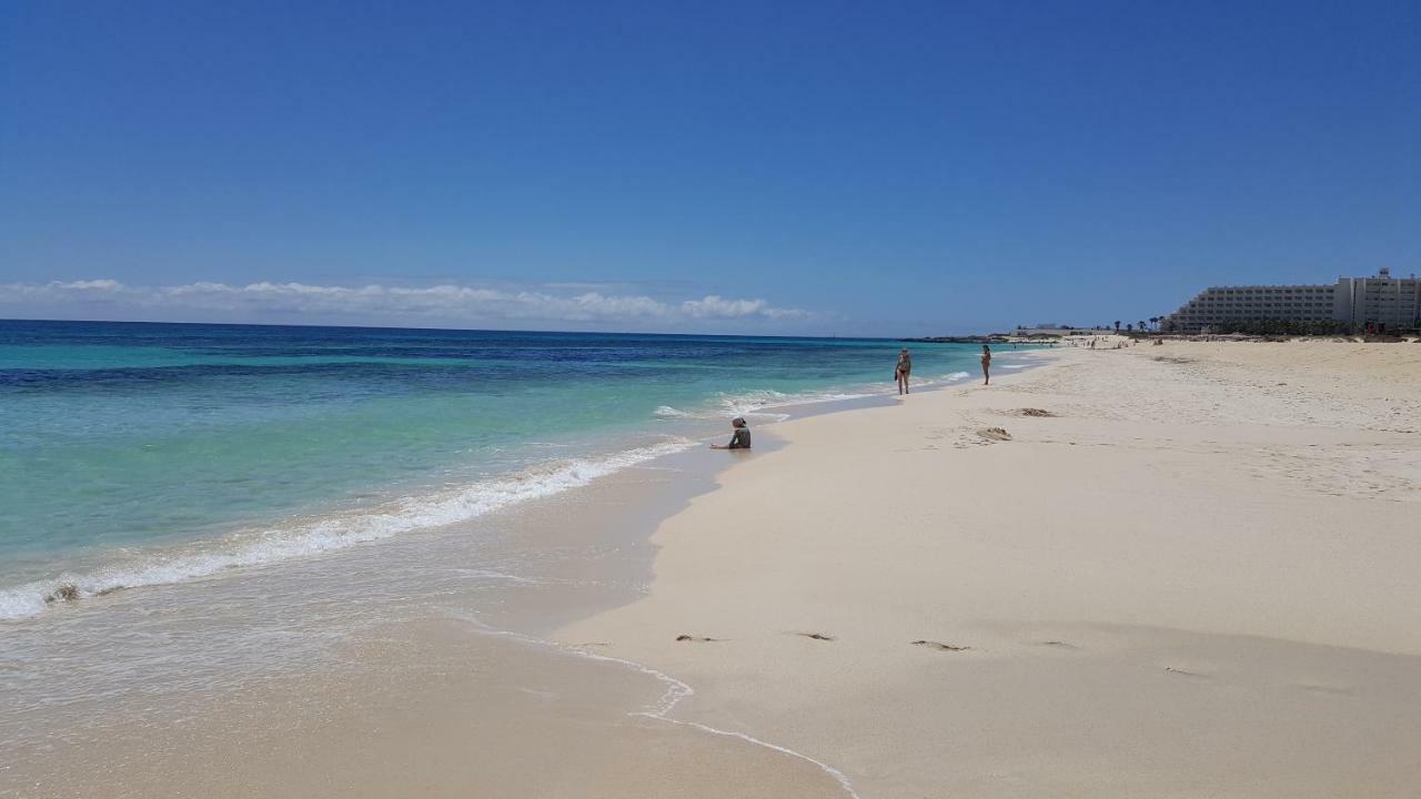 Appartamento Spagnolo Oasis Tamarindo Corralejo Bagian luar foto